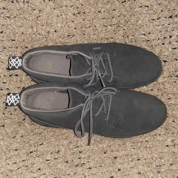 TREADLITE BY UGG-Canoe Chukka Sneaker-Black Nubuck-Sz 36-6-Near Mint - Picture 7 of 8